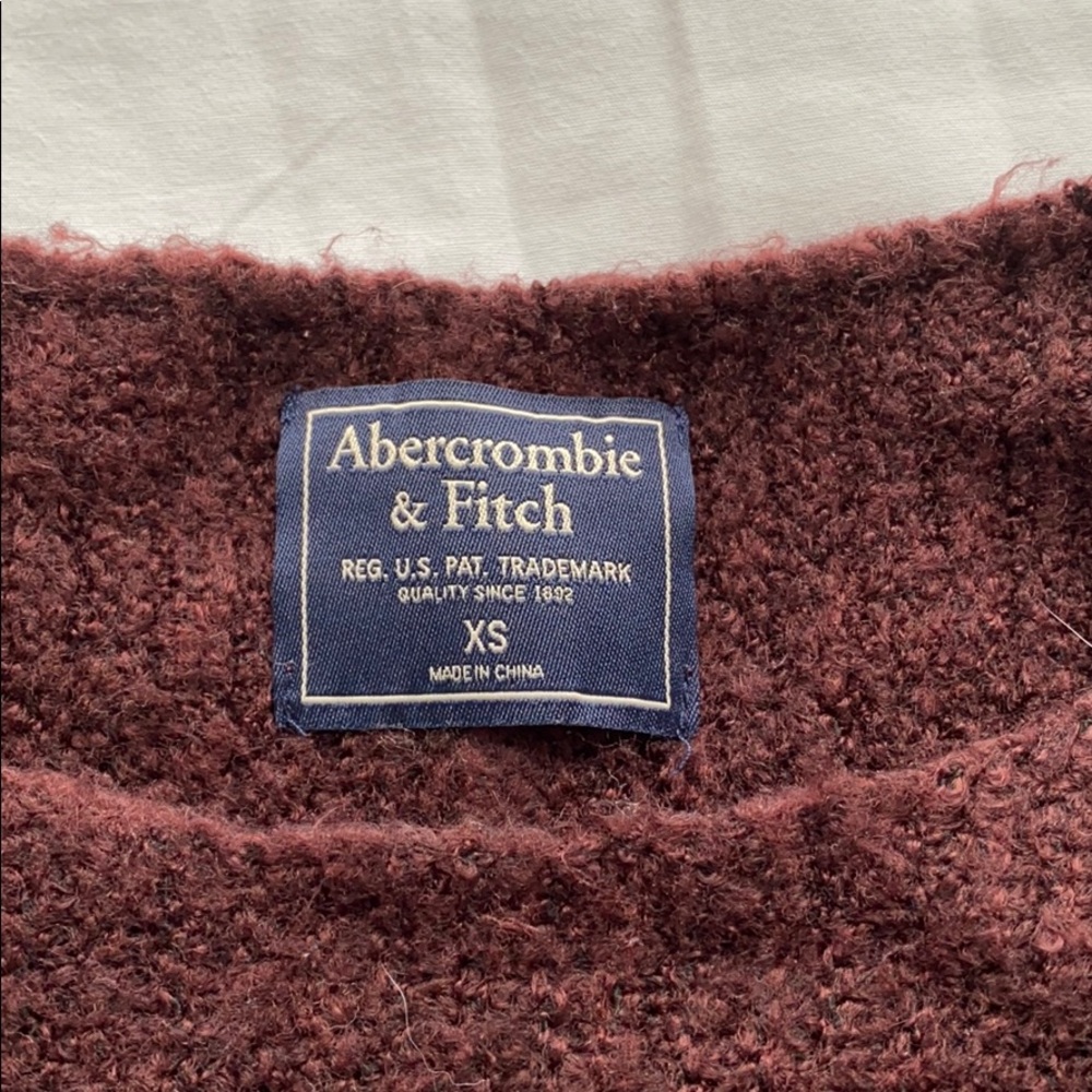 Sweater - Picture 2 of 2